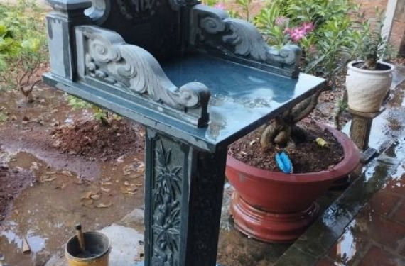 Cây Hương Đá Xanh Đen Tự Nhiên - Độ Bền Vĩnh Cửu Với Thời Gian