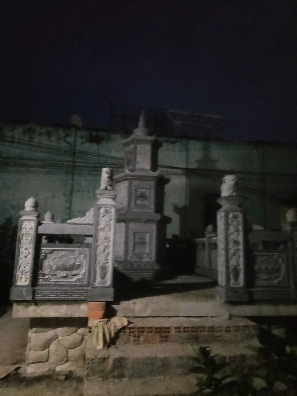 Nhật Ký Quá Trình Lắp Đặt Mộ Tháp Lưu Giữ Tro Cốt Cái Bè Tiền Giang 22 - Đá mỹ nghệ Hoa Lư 18 gio ket thuc va tien hanh ban giao - Đá mỹ nghệ Hoa Lư