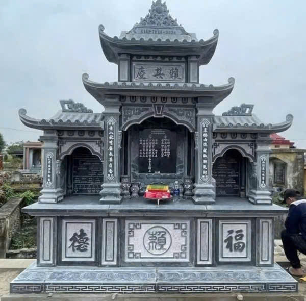 50-Mẫu Lăng Mộ Đá Nguyên Khối 1 - Đá mỹ nghệ Hoa Lư 50-Mẫu Lăng Mộ Đá Nguyên Khối